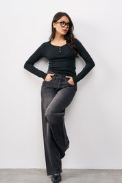 חולצת בייסיק מור שחור