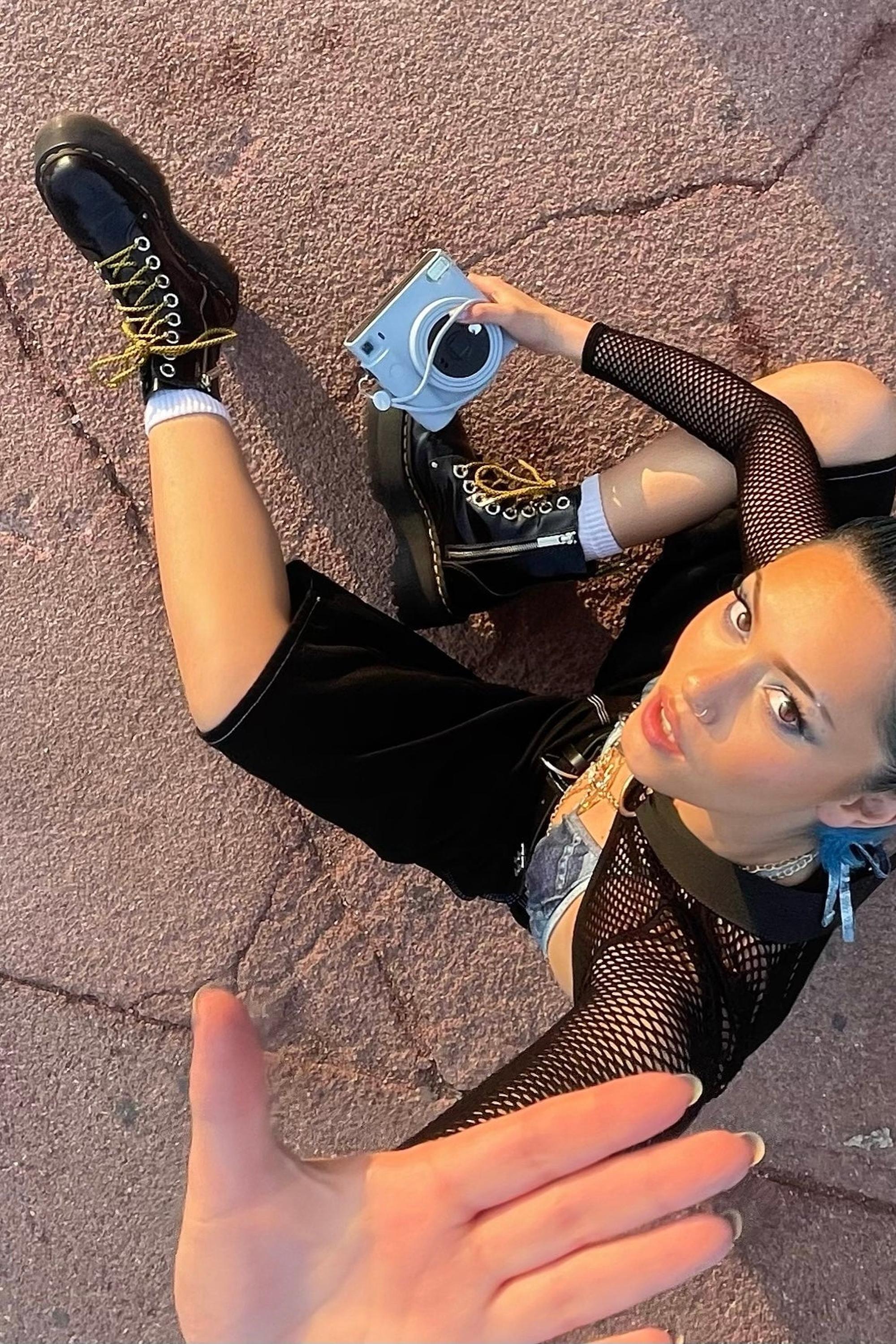 DR. MARTENS דגם ג'יידון מקס שחור