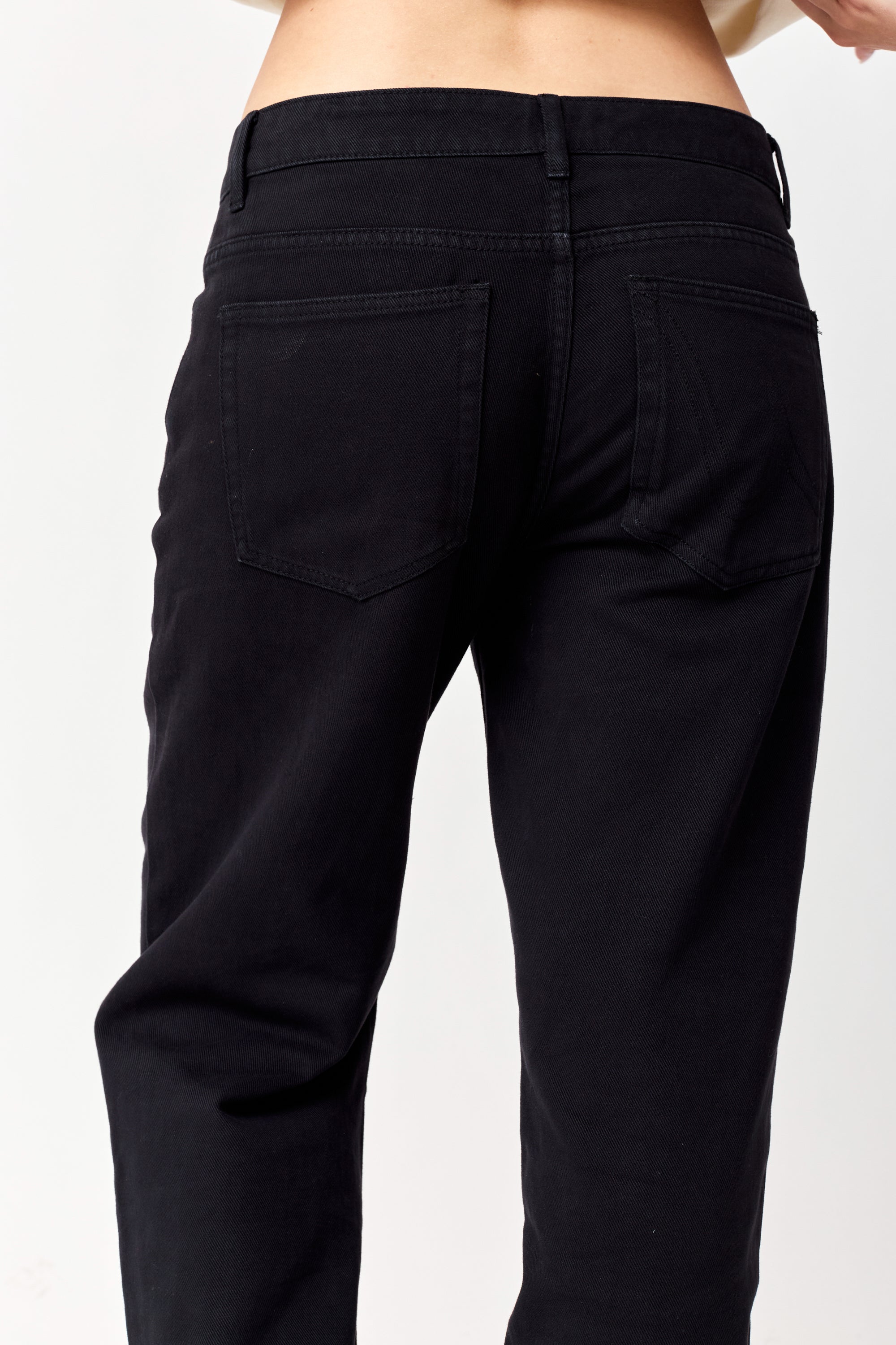 UTR ג׳ינס LATITE CROW BLACK שחור