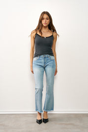 גופיית אריה שחורה