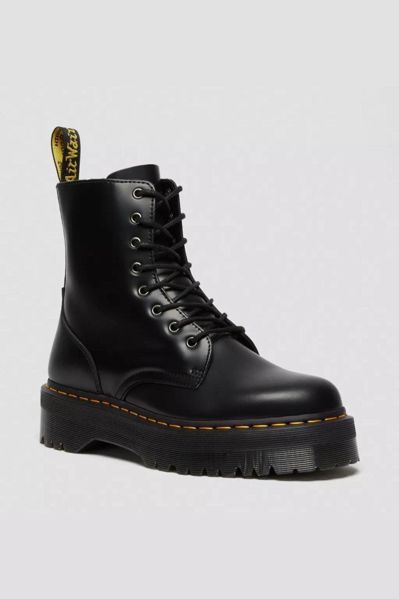 DR. MARTENS מגפי פלטפורמה דגם JADON
