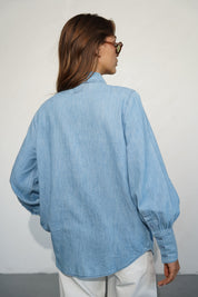 חולצת ג’ינס עם שרוולי בלון LEE