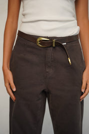 חגורה מעור חום כהה - LEE ROUND BUCKLE BELT