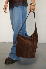 תיק עור קלרה חום.