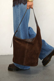 תיק עור קלרה חום.