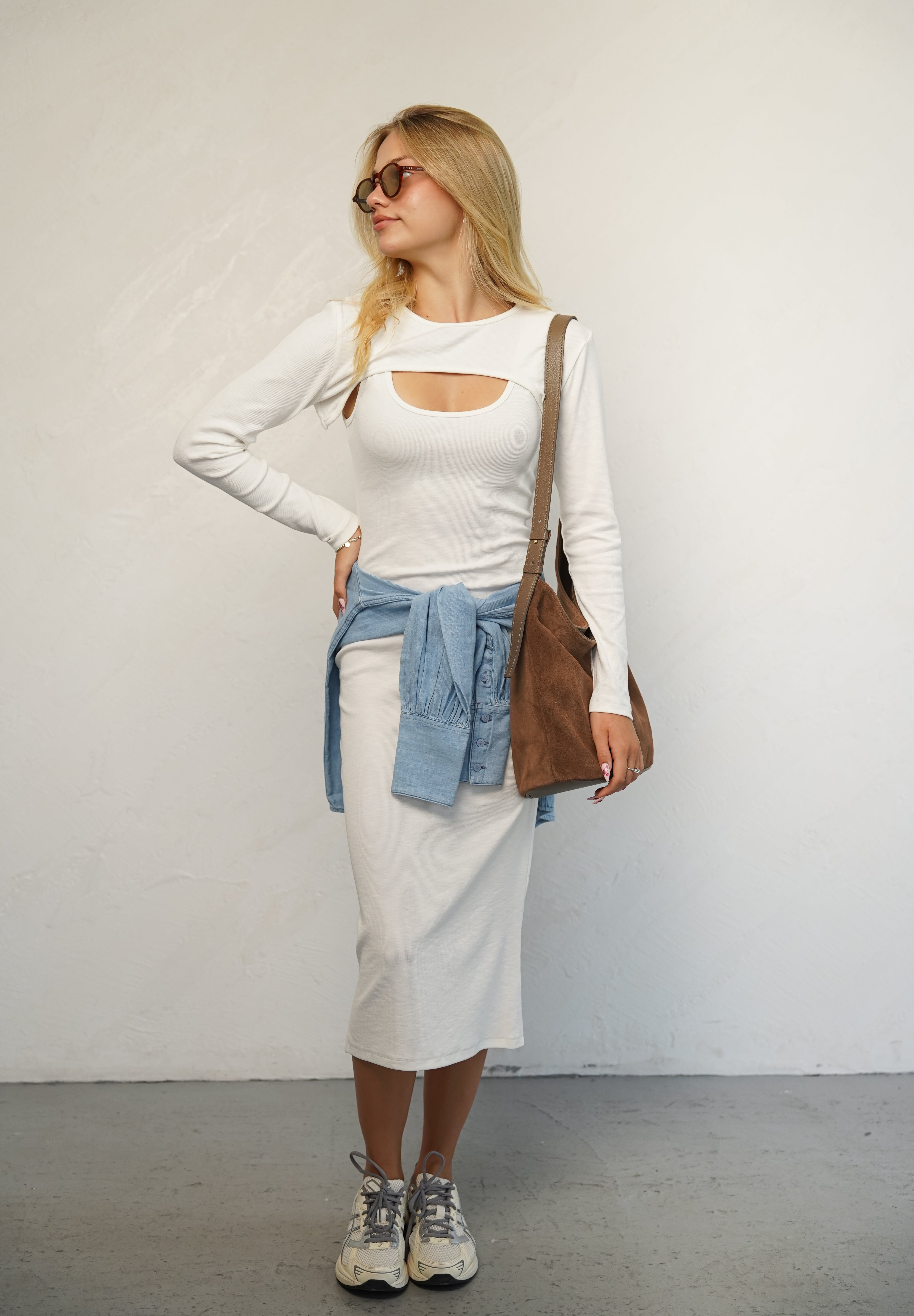 שמלת ג׳ויה לבנה