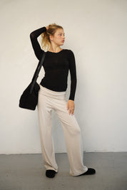 חולצת ניקי רומי שחורה