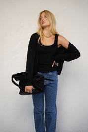 גופיית סריג ריב שחורה