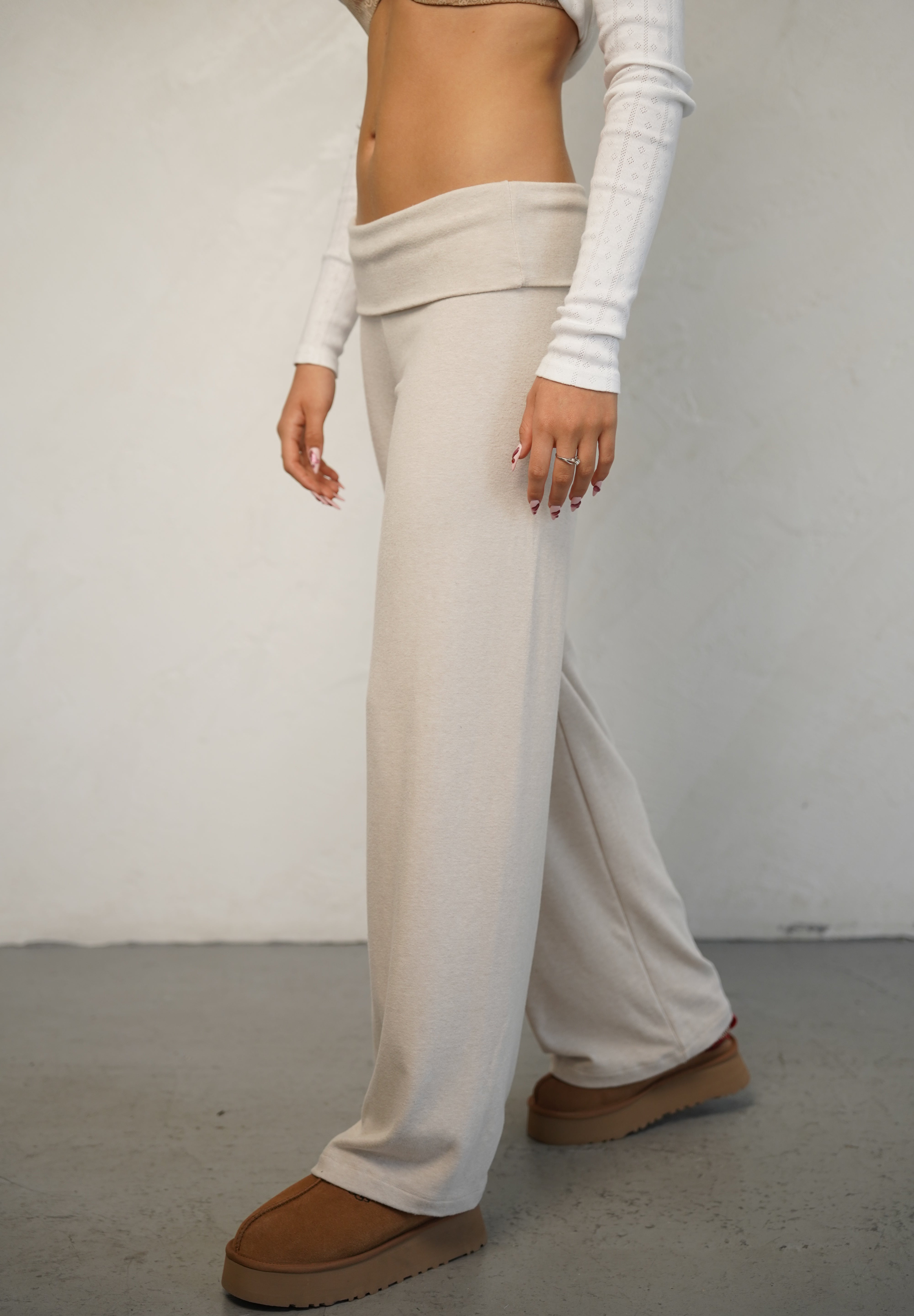 מכנסי ברנדי אקסטרה לייט בז