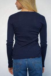 חולצת בלה שרוול ארוך וי כחול