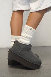 UGG TYLA SLOUCHY גרבי חותלות סריג רך כותנה שמנת