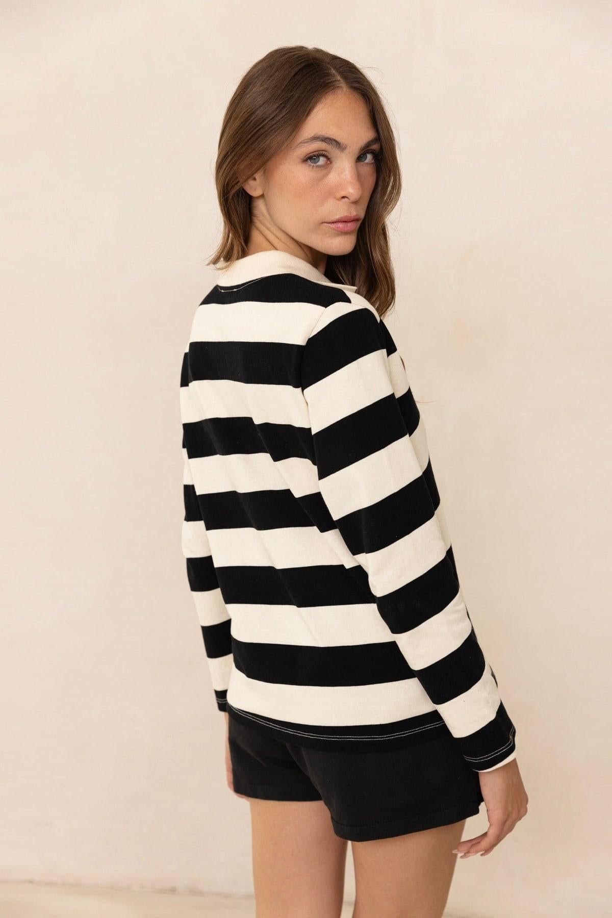 חולצת פולו פסים