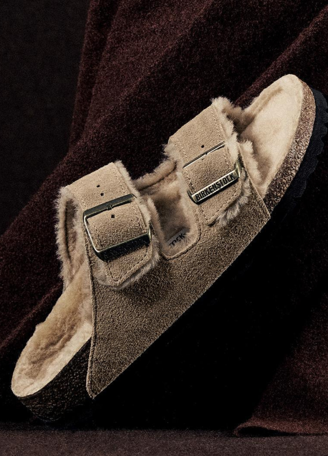 כפכפי בירקנשטוק דגם אריזונה פרווה טיופ