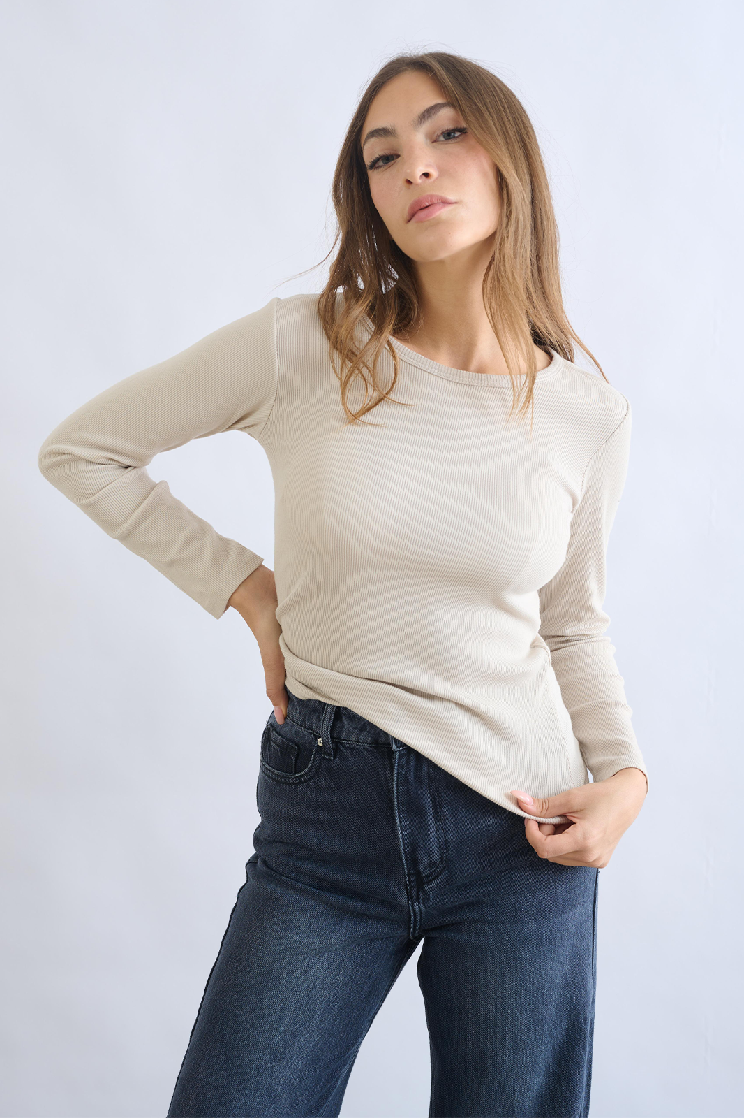 חולצת ריב ניקי בז