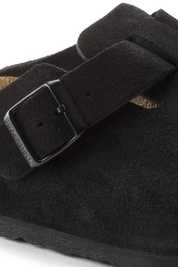 כפכפי בירקנשטוק דגם בוסטון שחור