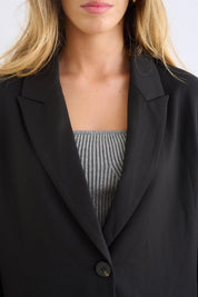 ג'קט מחויט ליז שחור