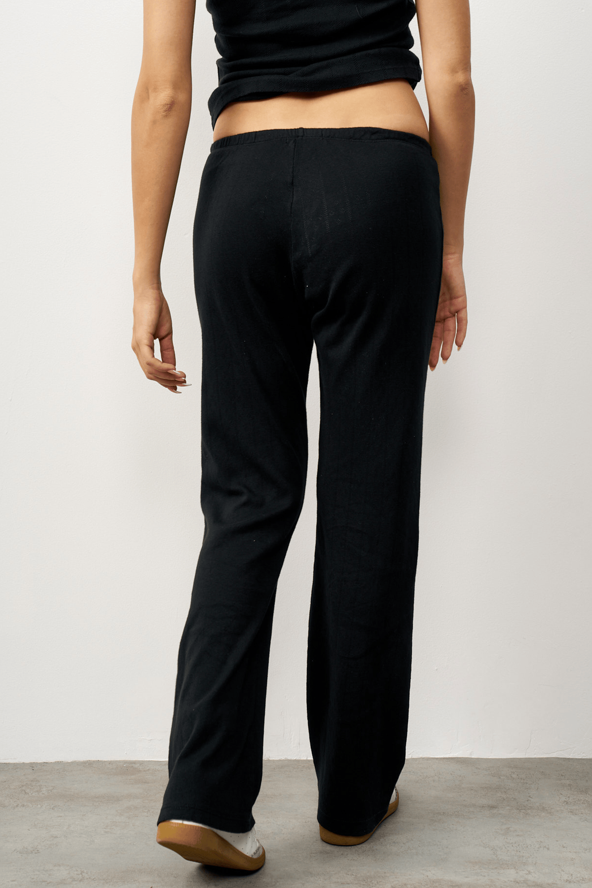 מכנסי בלה שחור