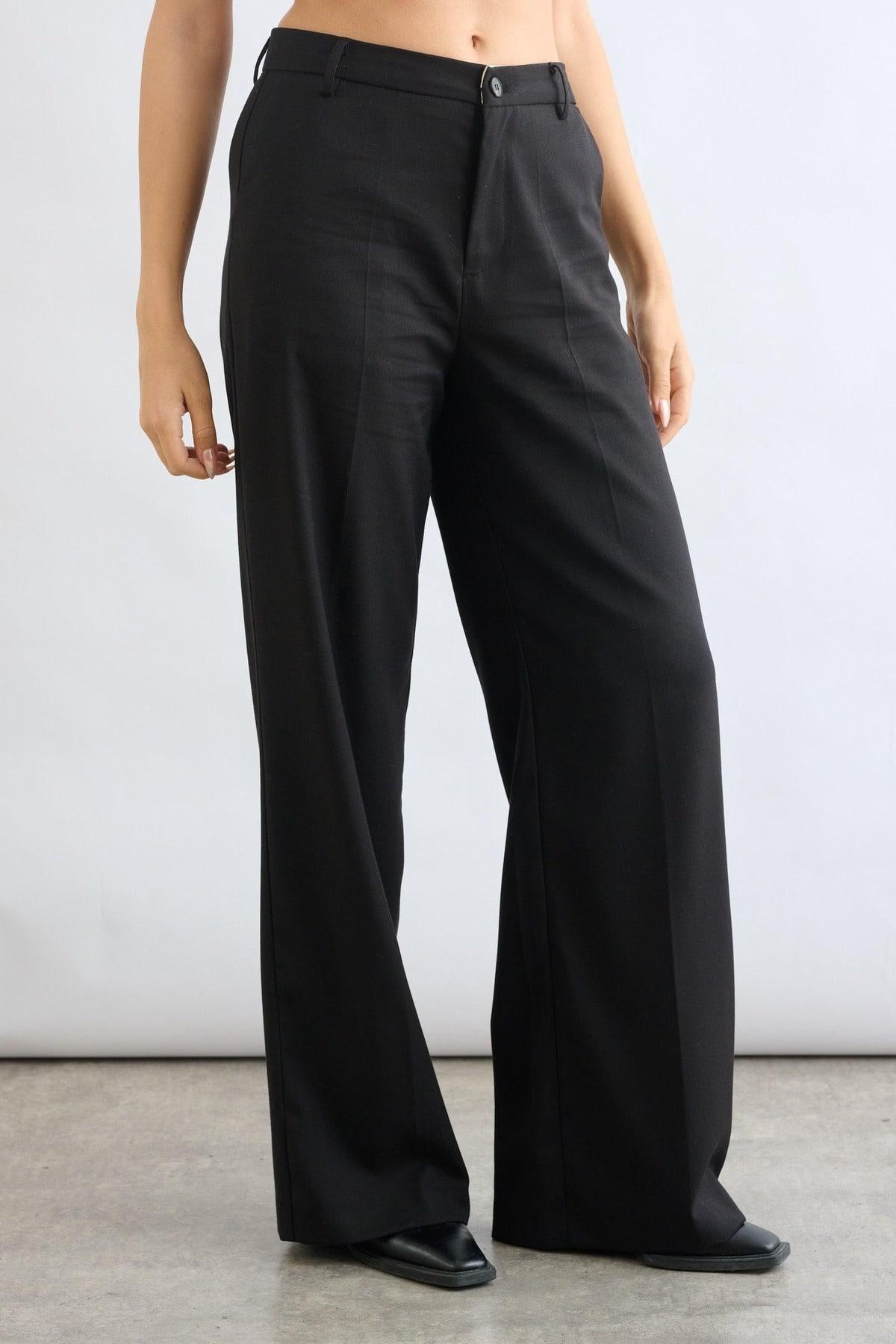 מכנסי ליז שחור