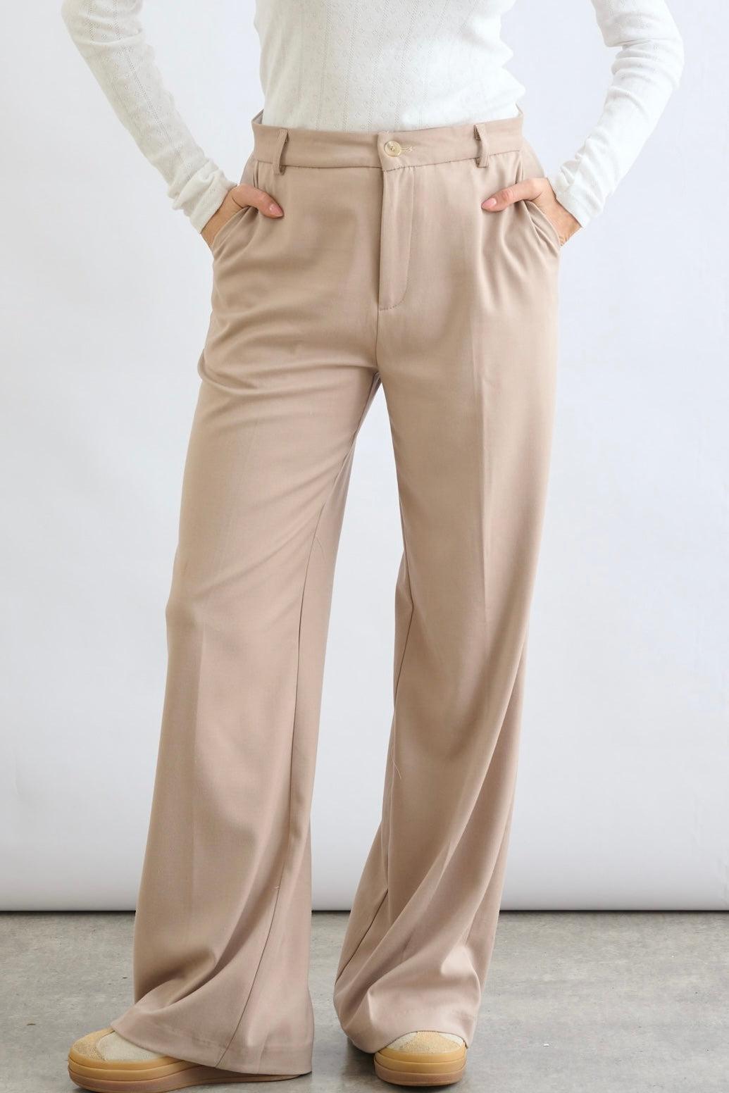 מכנסי ליז בז