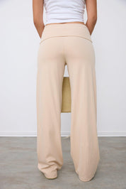 טייץ ברנדי בז