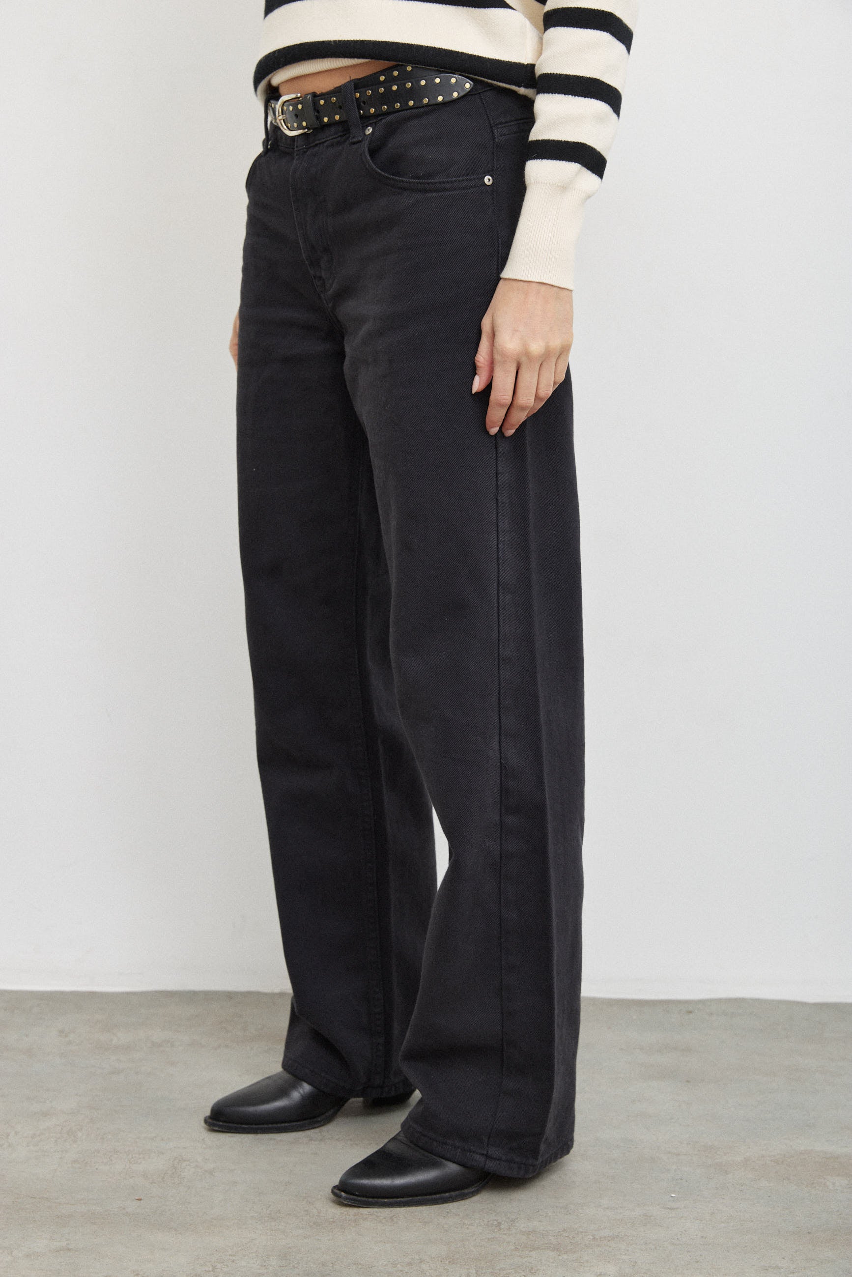 UTR ג׳ינס LATITE CROW BLACK שחור