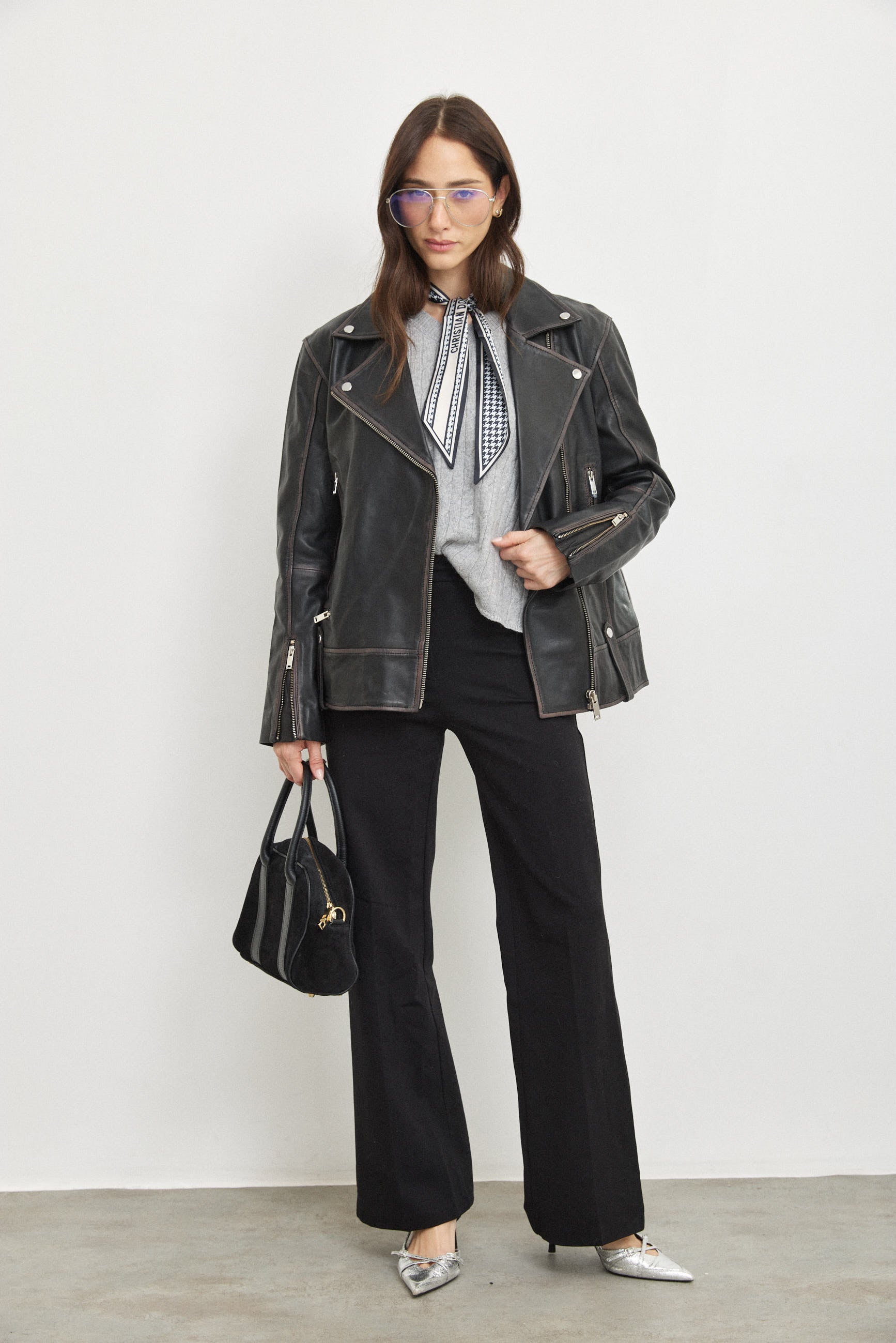 תיק עור בלה שחור