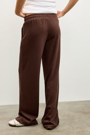 מכנסי טרנינג סריג חום