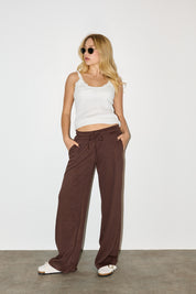 מכנסי טרנינג סריג חום