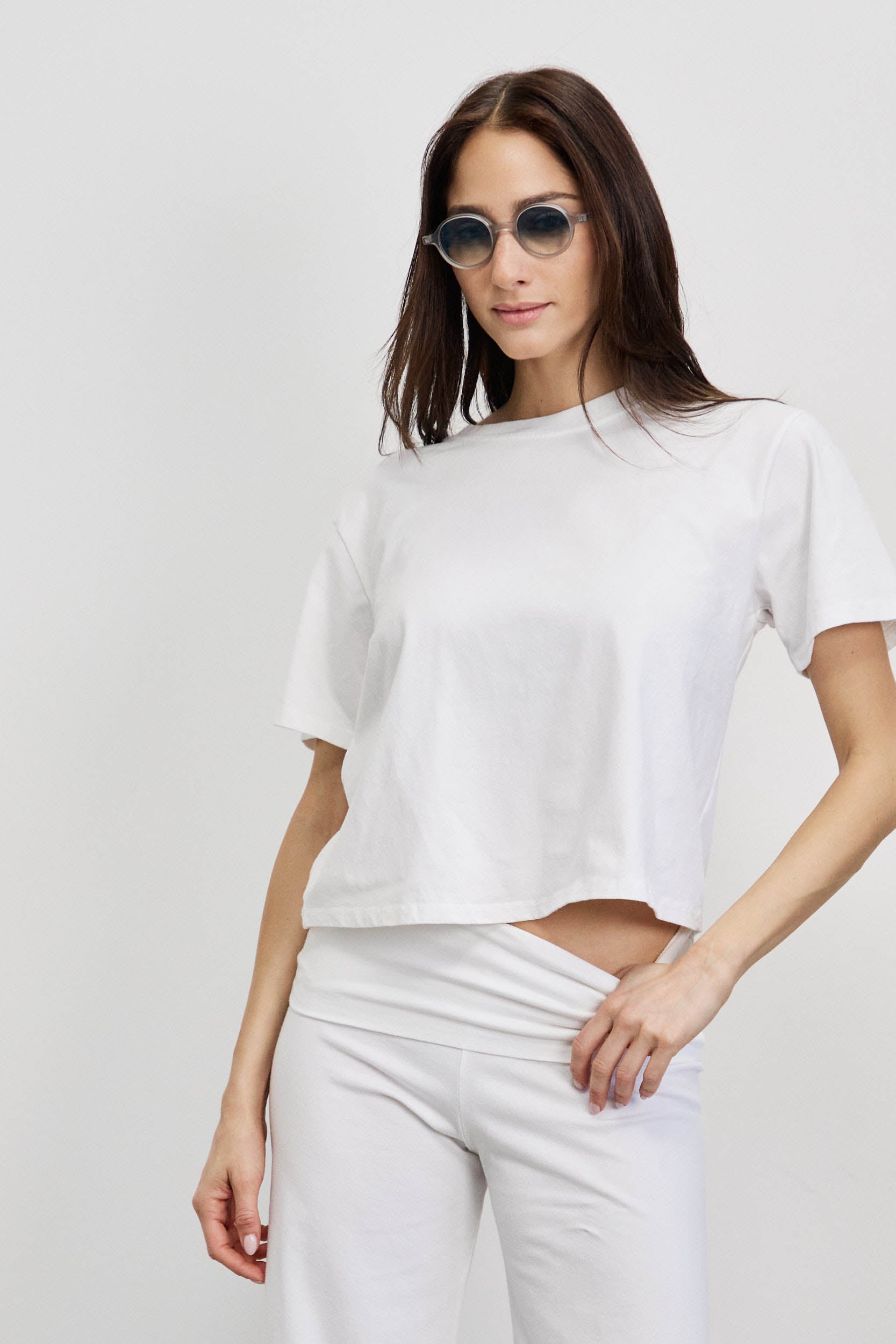 טישירט בייסיק ברנדי לבן