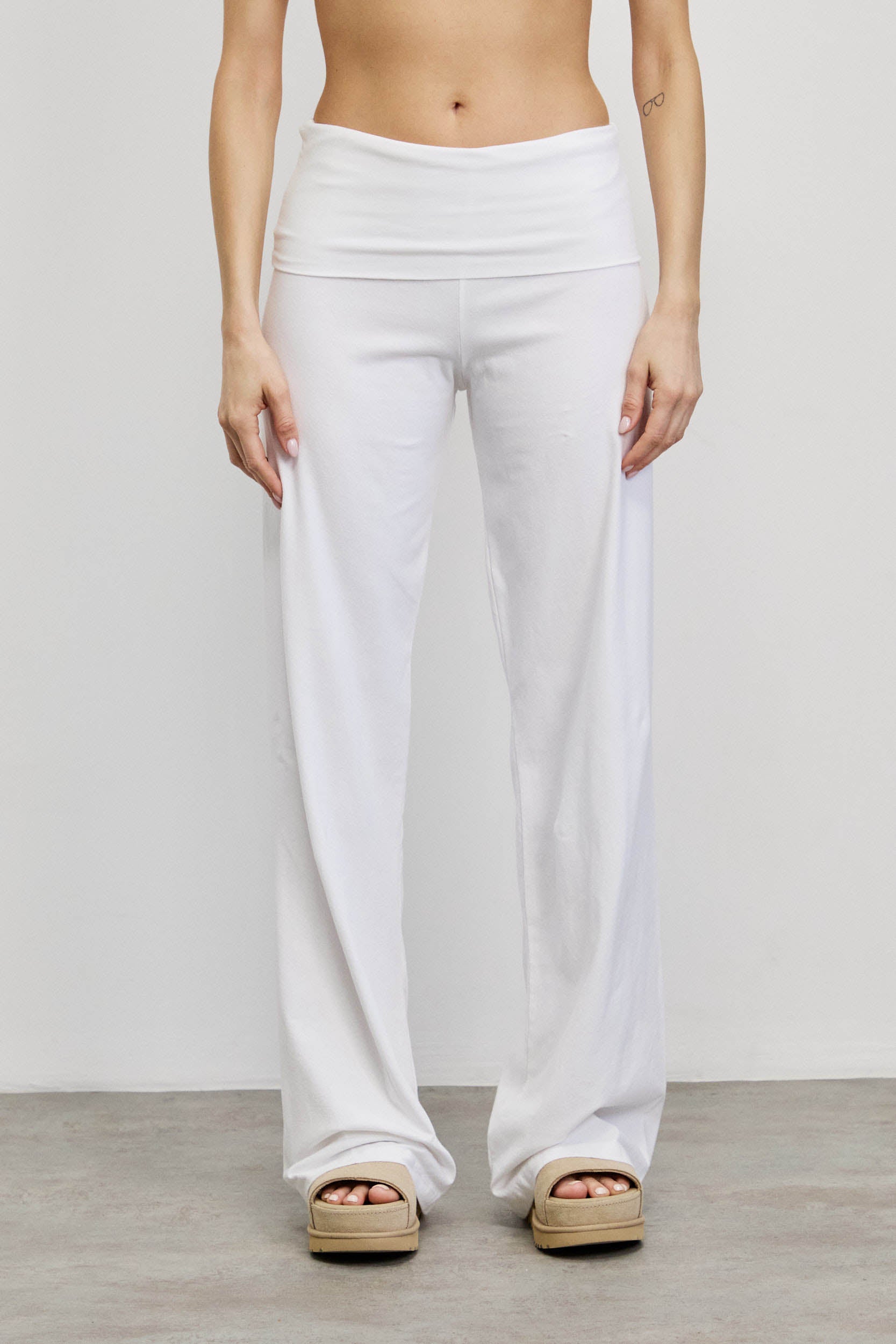 מכנסי ברנדי  לבן