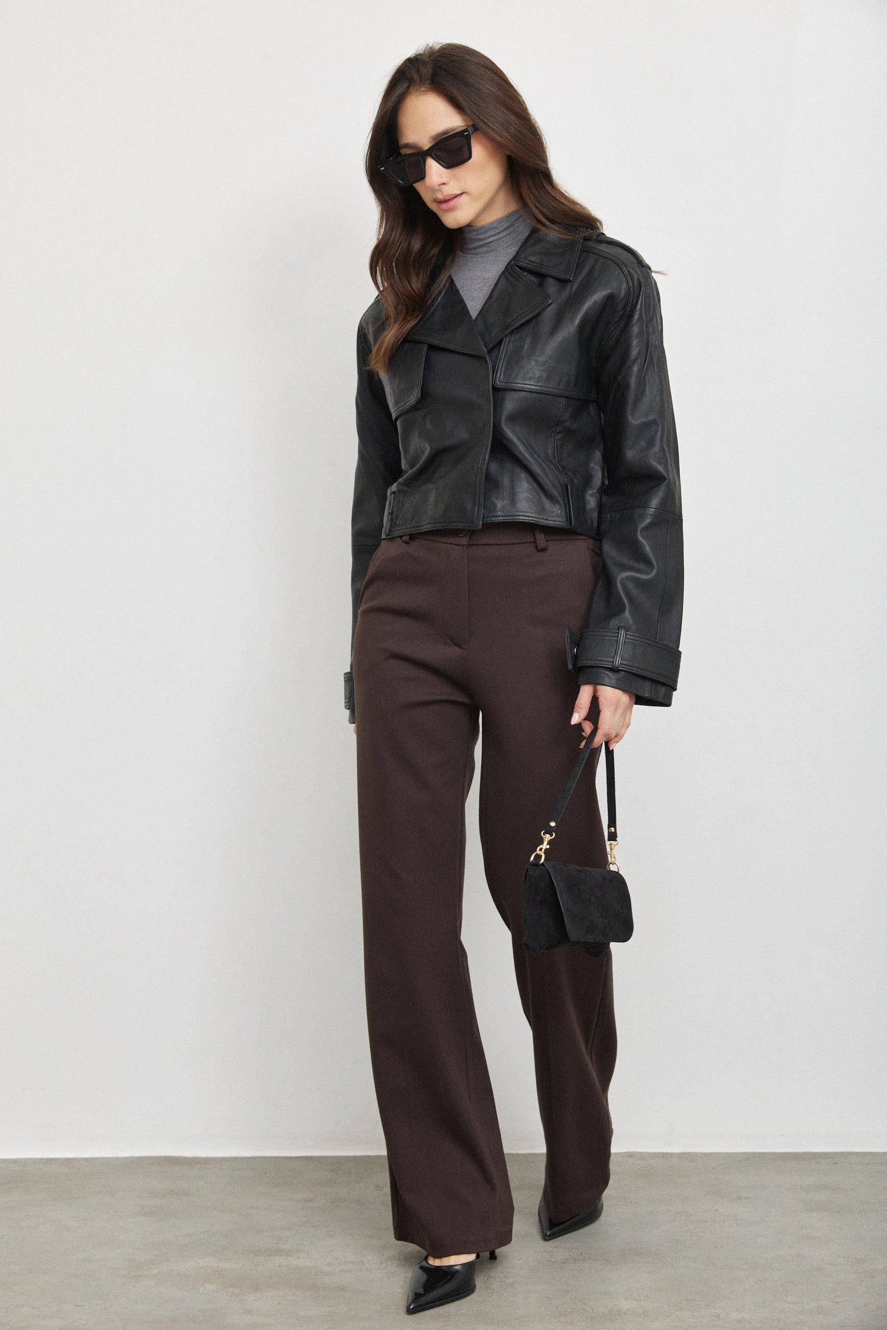 מכנסיים מחויטים רומא חום