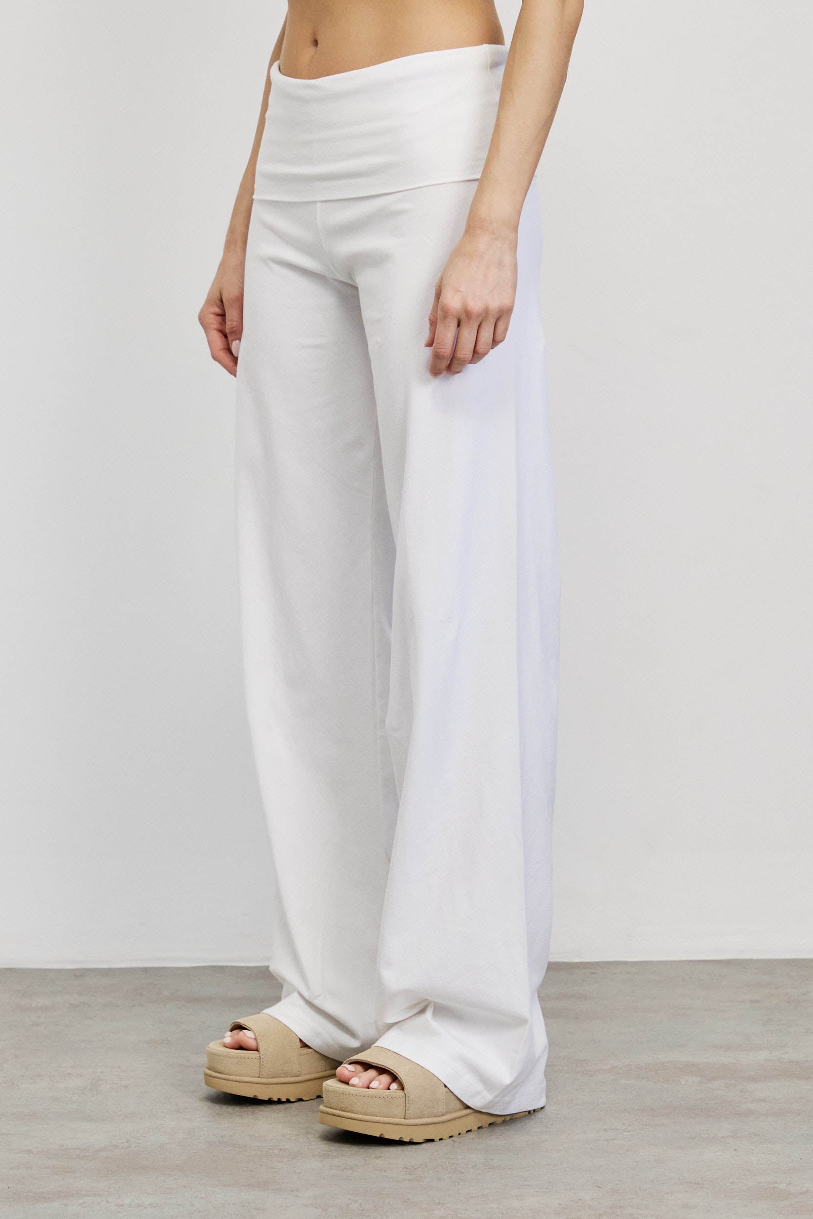 מכנסי ברנדי  לבן