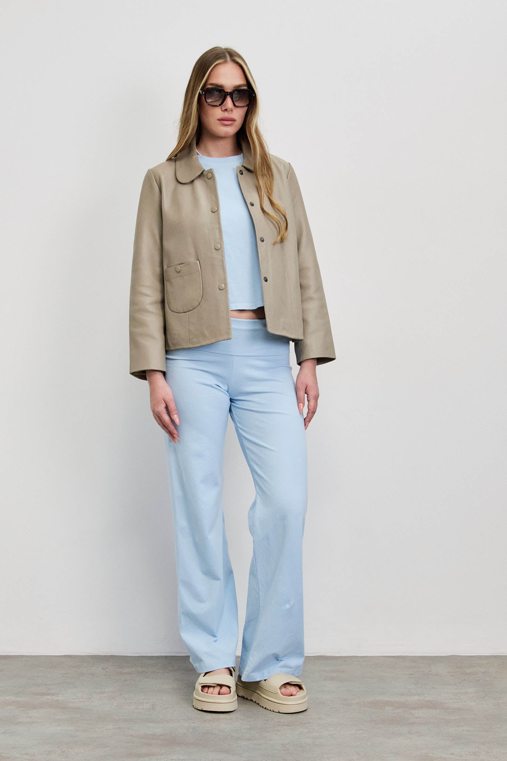 טישירט בייסיק ברנדי תכלת