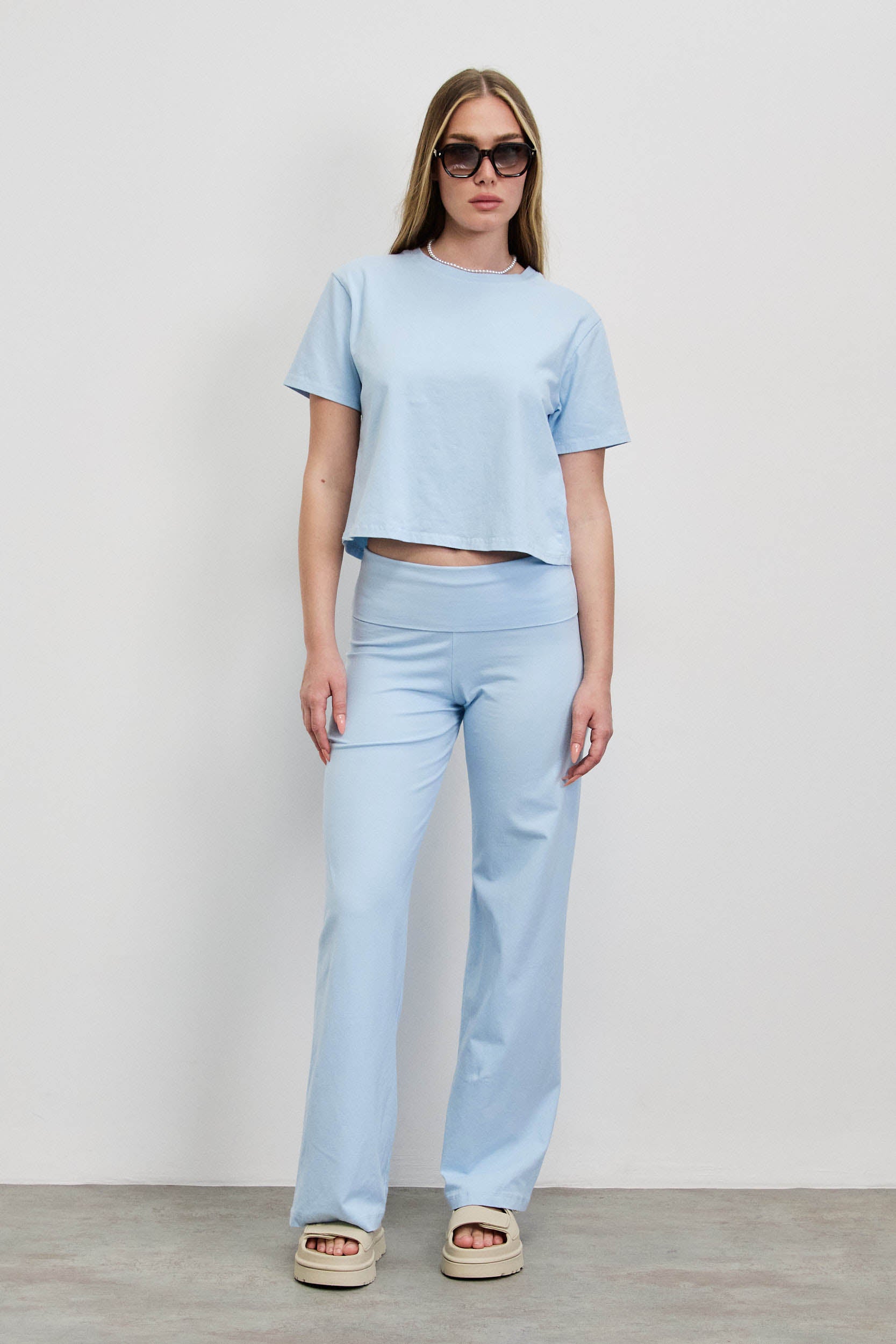 טישירט בייסיק ברנדי תכלת