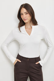 חולצת בייסיק כפתורים לומינה לבנה