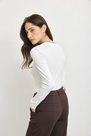 חולצת בייסיק כפתורים לומינה לבנה