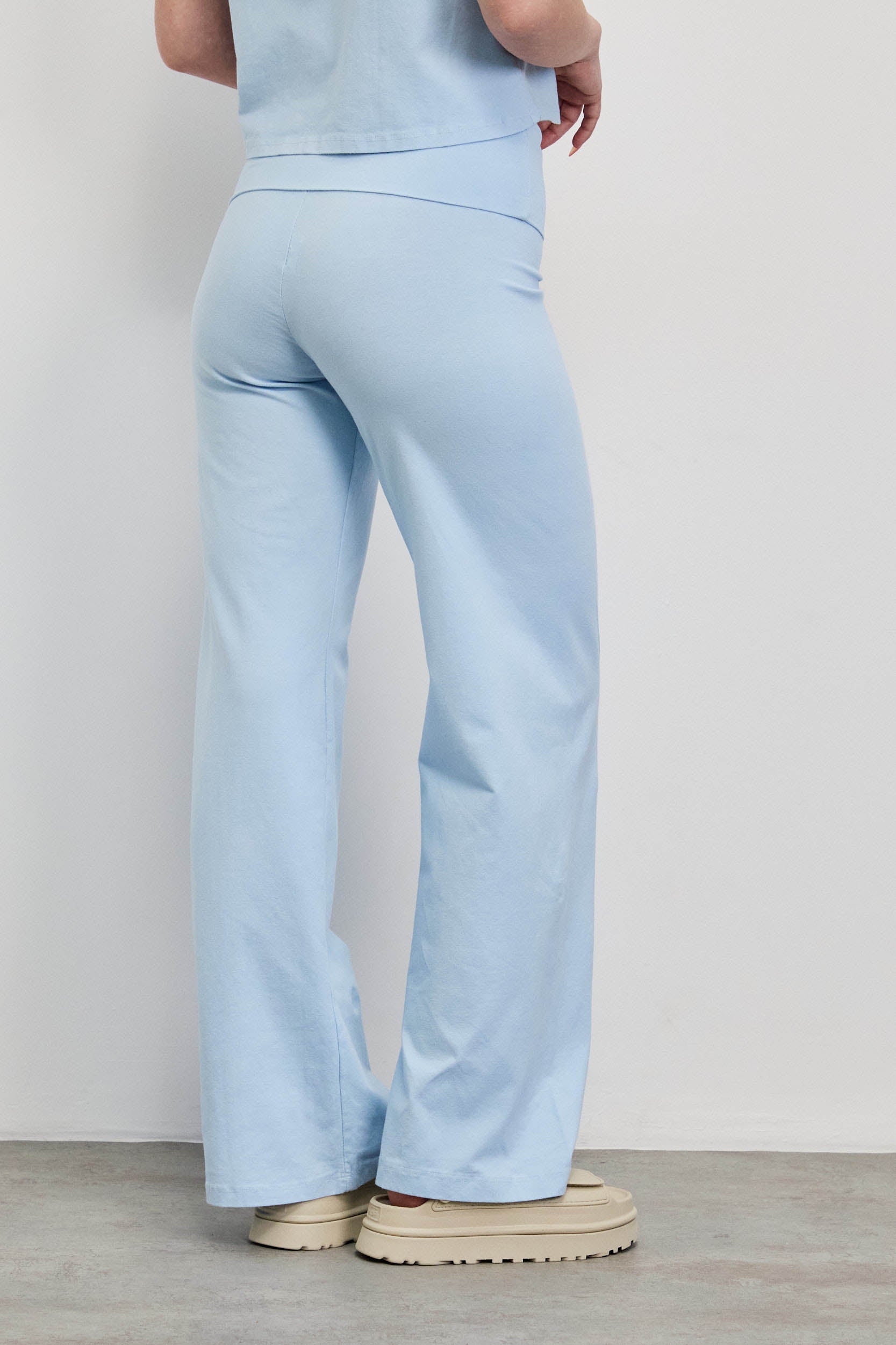 מכנסי ברנדי תכלת