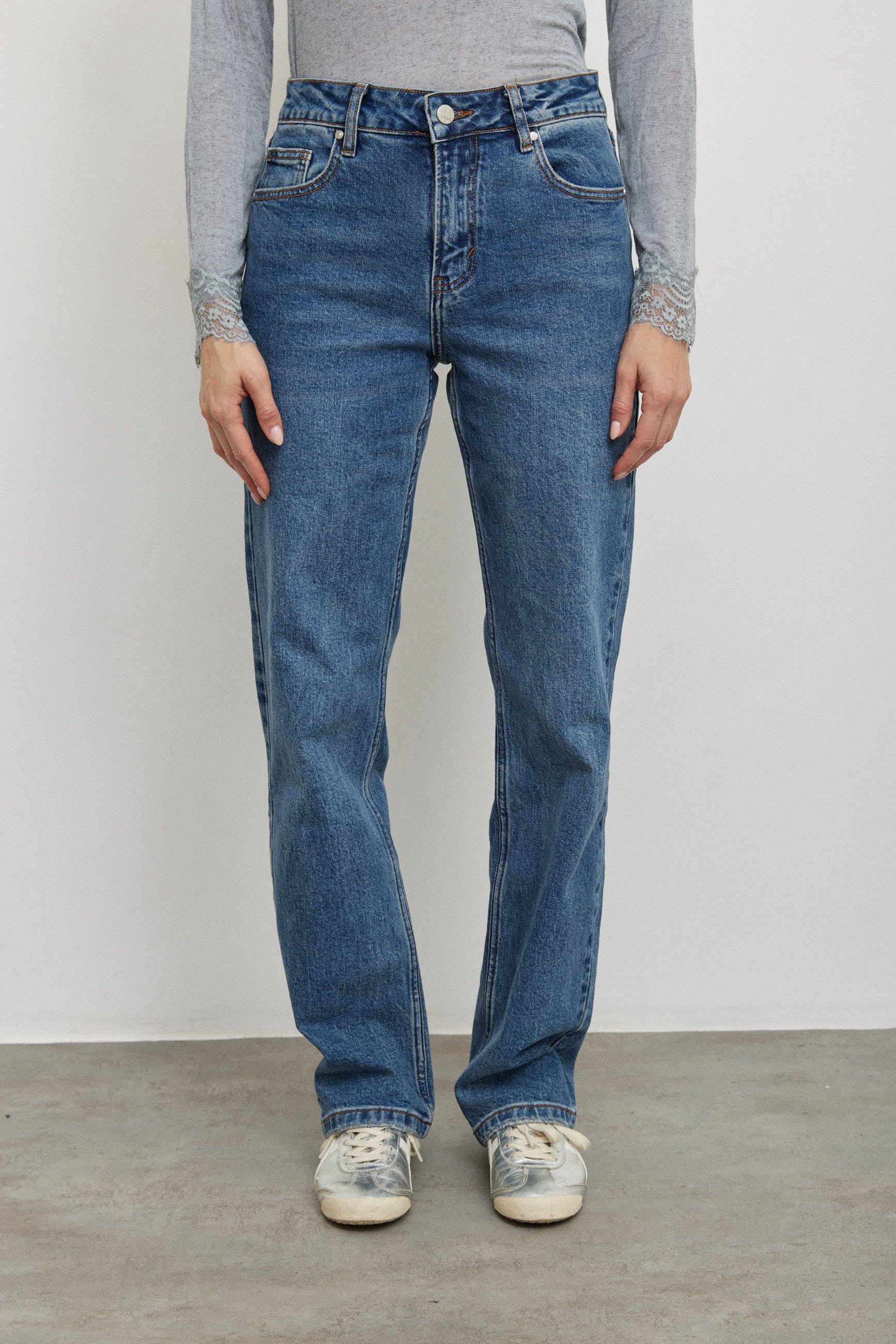 UTR ג׳ינס LISBON CLASSIC BLUE