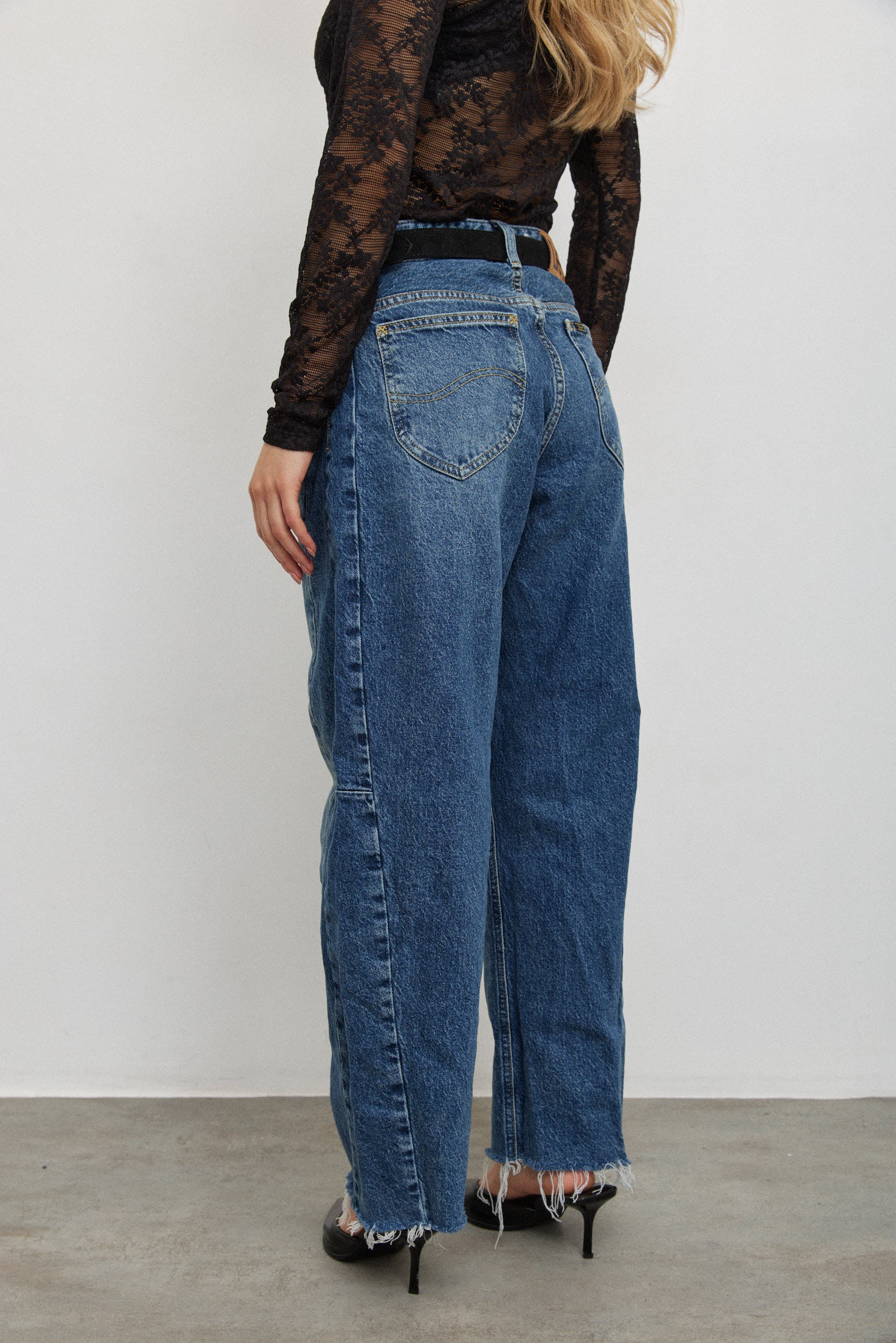 Lee ג׳ינס RIDER BARREL LOOSE GOING FORWARD