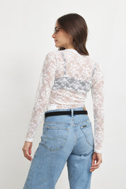 חולצת תחרה ניקי לבנה