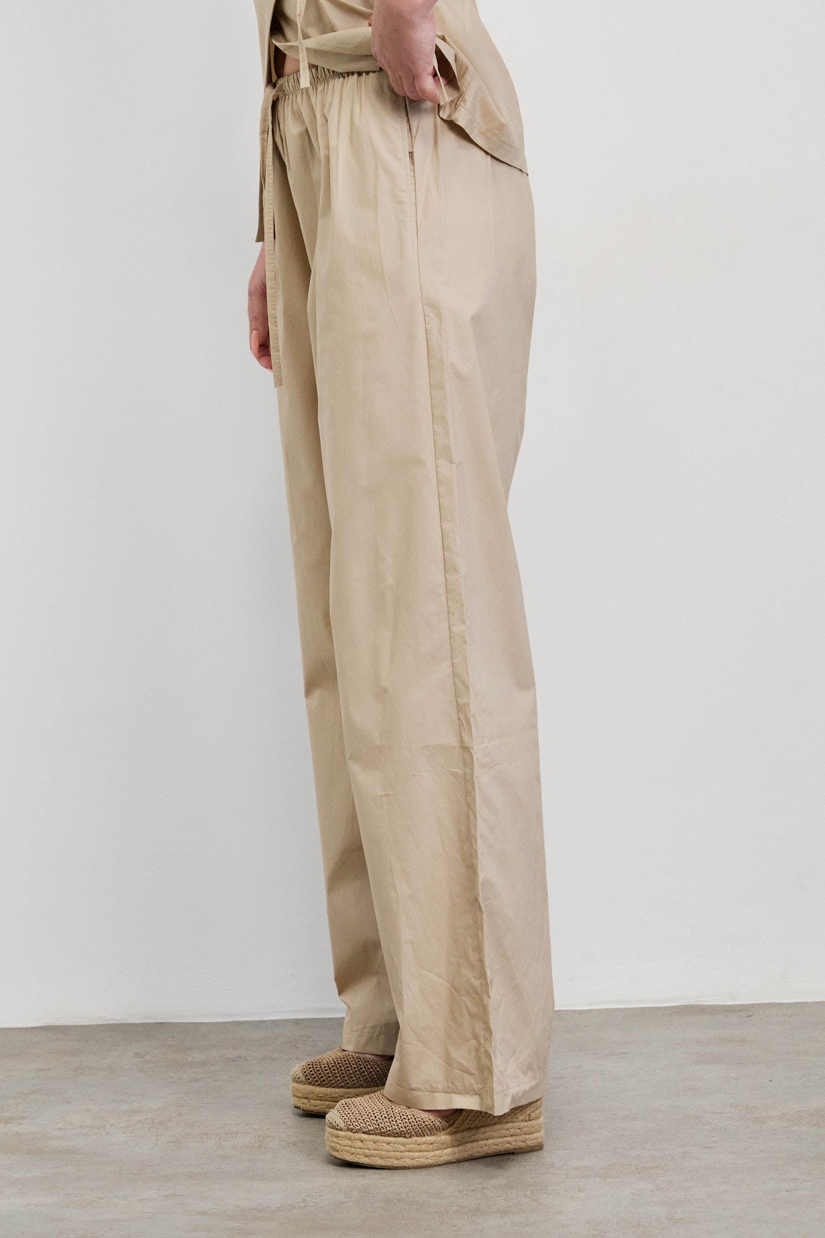 מכנסי כותנה בז