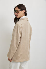 ג׳קט רוזה בז