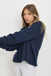 סריג וי ג׳וליה כחול