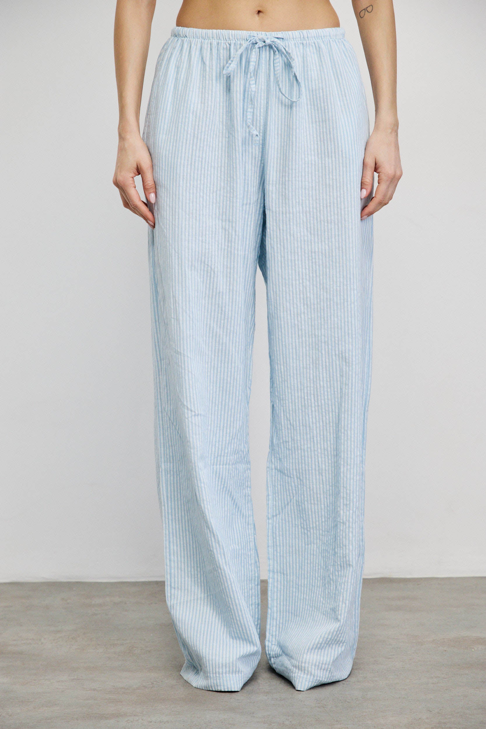 מכנסי פשתן פסים תכלת