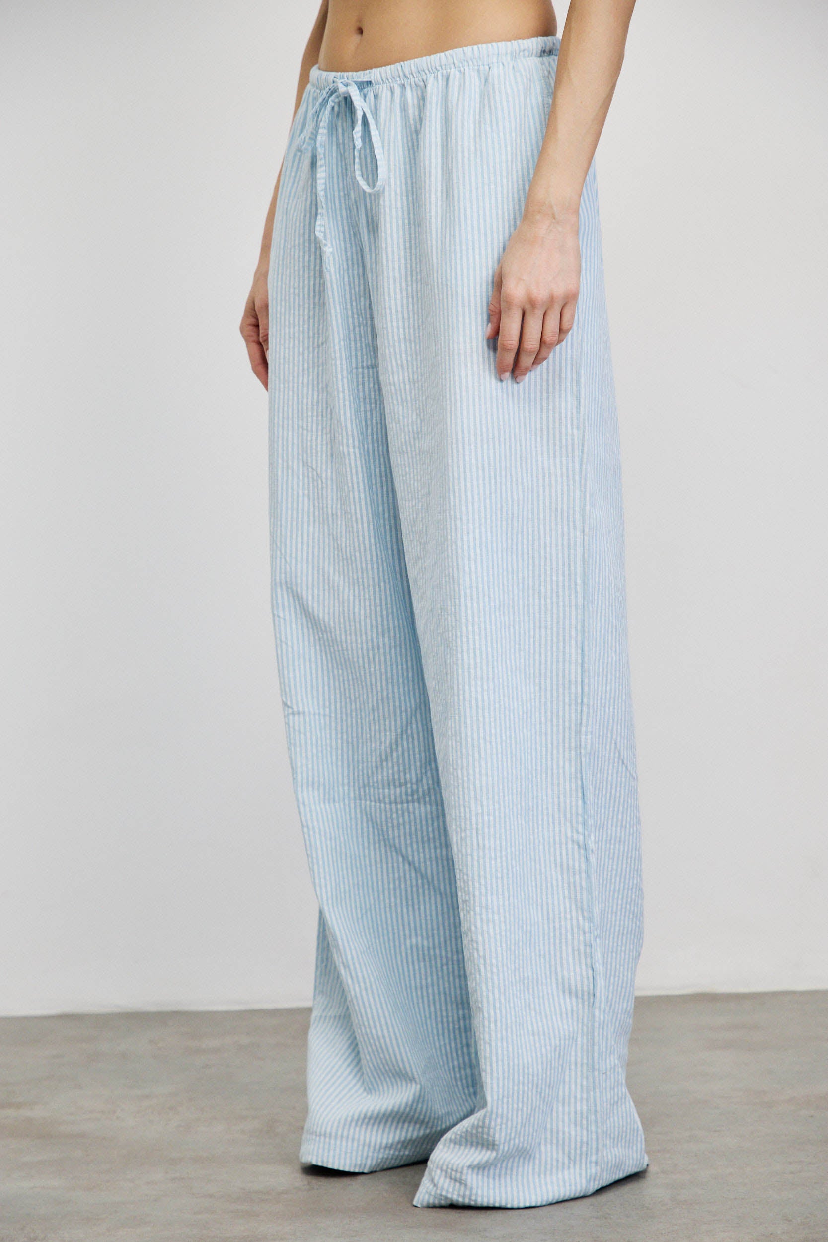 מכנסי פשתן פסים תכלת