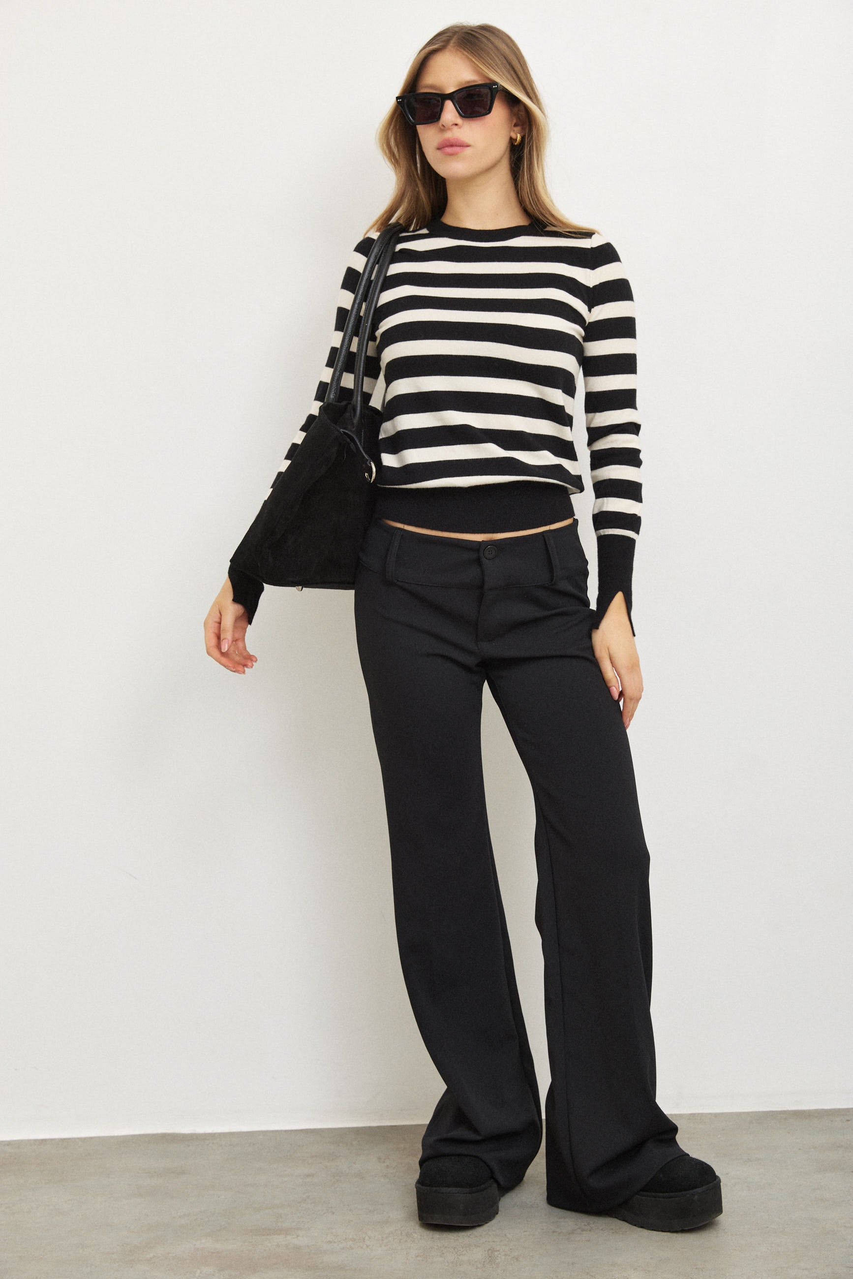 סריג ניקי פסים שחור