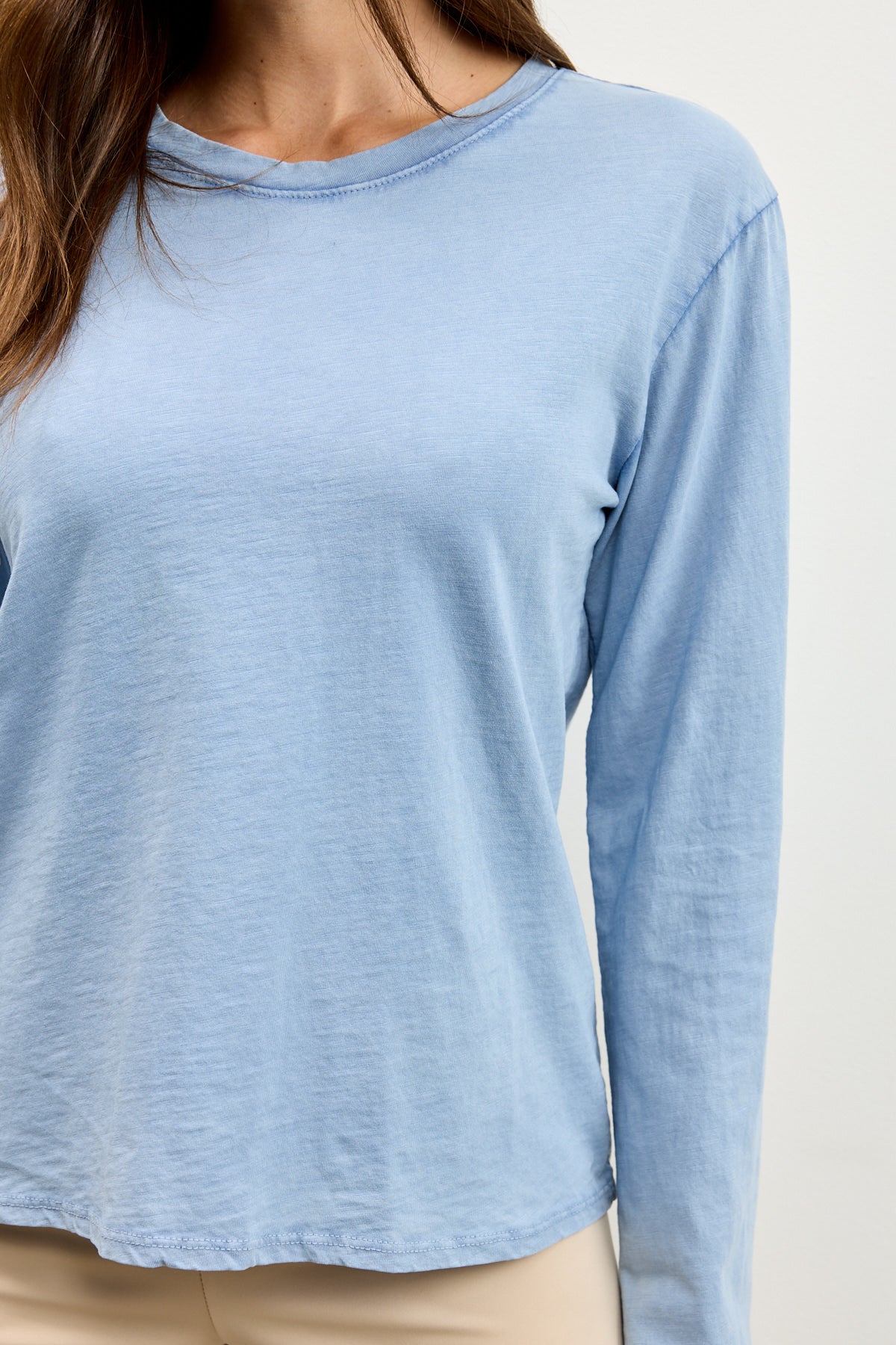 חולצת אלכס ניקי שרוול ארוך תכלת