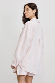 חולצת פשתן כותנה מכופתרת אוברסייז ורוד בהיר