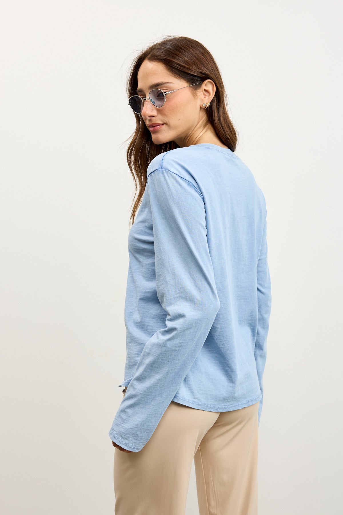 חולצת אלכס ניקי שרוול ארוך תכלת