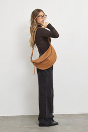 תיק עור פאוץ’ נינה קאמל